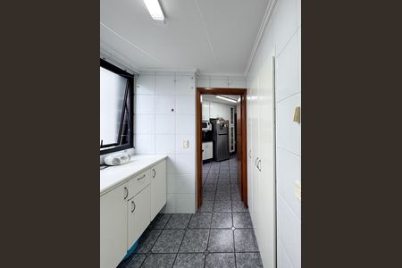 Apartamento para alugar com 125m², 3 quartos e 2 vagas Apartamento para alugar com 125m², 3 quartos e 2 vagasÁrea de Serviço