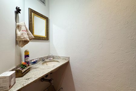 Apartamento para alugar com 125m², 3 quartos e 2 vagas Apartamento para alugar com 125m², 3 quartos e 2 vagasLavabo