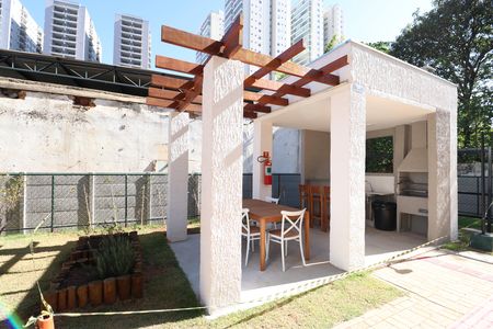 Apartamento à venda com 43m², 2 quartos e sem vagaÁrea comum - Churrasqueira
