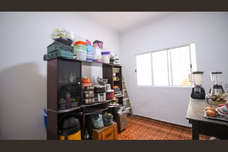Casa à venda com 4 quartos, 140m² em Vila Margarida, São Paulo