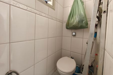 Apartamento para alugar com 111m², 3 quartos e 2 vagas Apartamento para alugar com 111m², 3 quartos e 2 vagasBanheiro de serviço