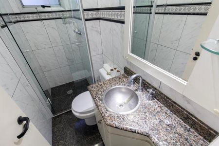 Apartamento para alugar com 70m², 3 quartos e 2 vagas Apartamento para alugar com 70m², 3 quartos e 2 vagasBanheiro 1