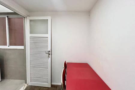 Apartamento para alugar com 90m², 2 quartos e 1 vaga Apartamento para alugar com 90m², 2 quartos e 1 vagaQuarto de Serviço