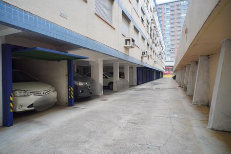 Apartamento à venda com 74m², 2 quartos e 1 vaga Apartamento à venda com 74m², 2 quartos e 1 vagaGaragem