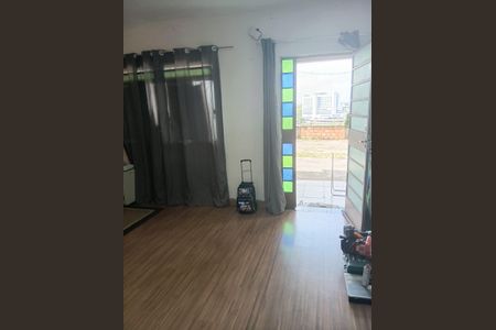 Sala de casa para alugar com 2 quartos, 80m² em Duque de Caxias, Betim