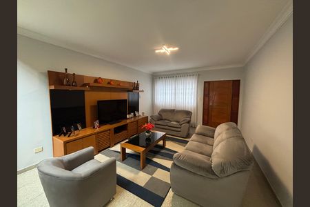 Casa à venda com 280m², 3 quartos e 4 vagas Casa à venda com 280m², 3 quartos e 4 vagasSala