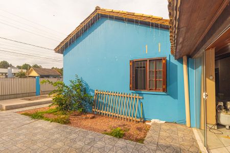 Casa à venda com 90m², 2 quartos e 2 vagas Casa à venda com 90m², 2 quartos e 2 vagasÁrea externa