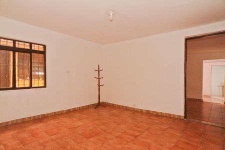 Casa para alugar com 200m², 1 quarto e 1 vaga Casa para alugar com 200m², 1 quarto e 1 vagaQuarto