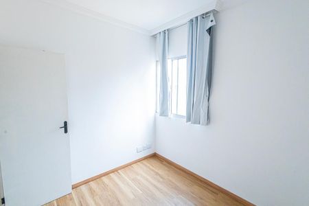 Apartamento para alugar com 50m², 2 quartos e 1 vaga Apartamento para alugar com 50m², 2 quartos e 1 vagaQuarto 2