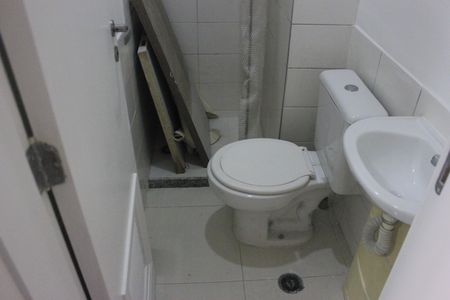 Apartamento à venda com 116m², 4 quartos e 2 vagasBanheiro da lavanderia
