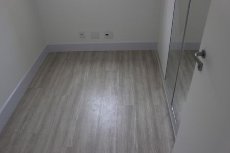 Apartamento à venda com 116m², 4 quartos e 2 vagasQuarto 2
