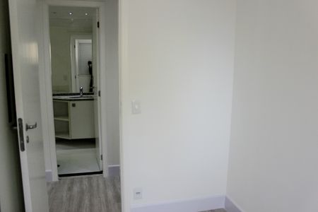 Apartamento à venda com 116m², 4 quartos e 2 vagasQuarto 2