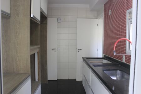 Apartamento à venda com 116m², 4 quartos e 2 vagasCozinha