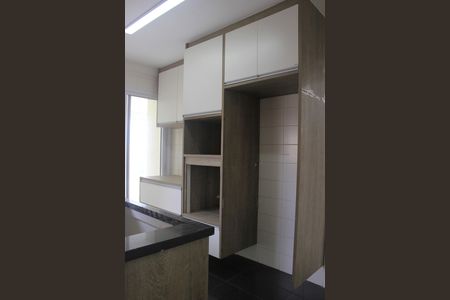 Apartamento à venda com 116m², 4 quartos e 2 vagasCozinha