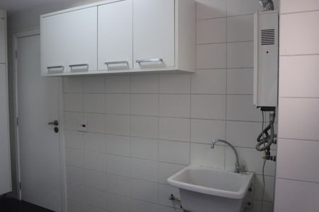 Apartamento à venda com 116m², 4 quartos e 2 vagasLavanderia
