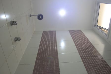 Apartamento à venda com 116m², 4 quartos e 2 vagasBanheiro social