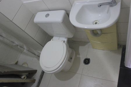 Apartamento à venda com 116m², 4 quartos e 2 vagasBanheiro da lavanderia