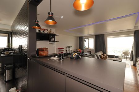 Apartamento à venda com 94m², 2 quartos e 2 vagasCozinha