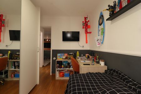 Apartamento à venda com 94m², 2 quartos e 2 vagasQuarto
