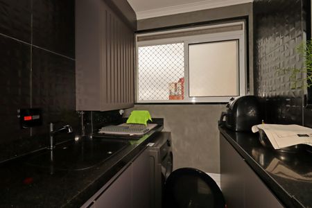 Apartamento à venda com 94m², 2 quartos e 2 vagasÁrea de Serviço