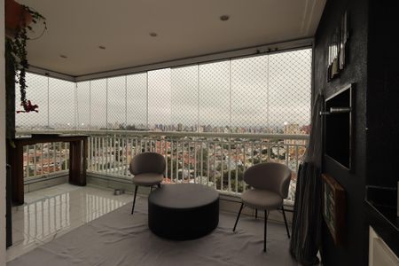 Apartamento à venda com 94m², 2 quartos e 2 vagasVaranda Gourmet