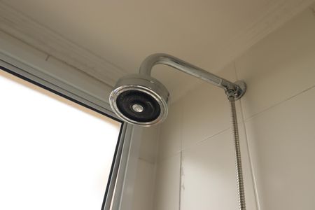 Apartamento à venda com 94m², 2 quartos e 2 vagasBanheiro da Suíte - Chuveiro