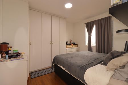 Apartamento à venda com 94m², 2 quartos e 2 vagasSuíte