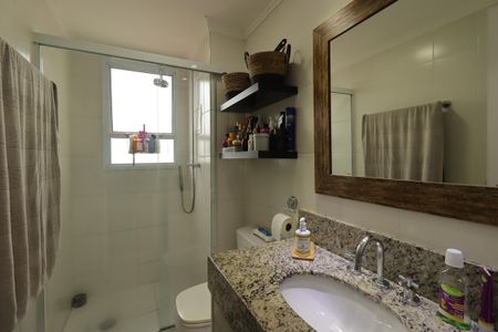 Apartamento à venda com 94m², 2 quartos e 2 vagasBanheiro da Suíte