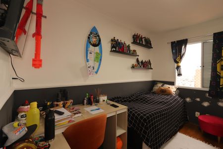 Apartamento à venda com 94m², 2 quartos e 2 vagasQuarto