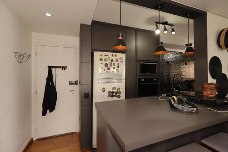 Apartamento à venda com 94m², 2 quartos e 2 vagasCozinha