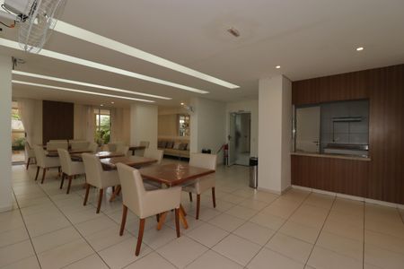 Apartamento à venda com 94m², 2 quartos e 2 vagasÁrea Comum - Salão de Festa