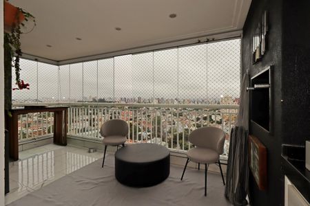 Apartamento à venda com 94m², 2 quartos e 2 vagasVaranda Gourmet