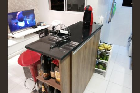 Cozinha de apartamento para alugar com 2 quartos, 45m² em Loteamento Villa Branca, Jacareí