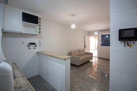 Casa para alugar com 80m², 2 quartos e 1 vaga Casa para alugar com 80m², 2 quartos e 1 vagaCozinha