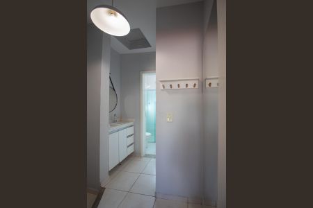 Casa para alugar com 80m², 2 quartos e 1 vaga Casa para alugar com 80m², 2 quartos e 1 vagaBanheiro
