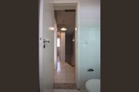 Casa para alugar com 80m², 2 quartos e 1 vaga Casa para alugar com 80m², 2 quartos e 1 vagaBanheiro