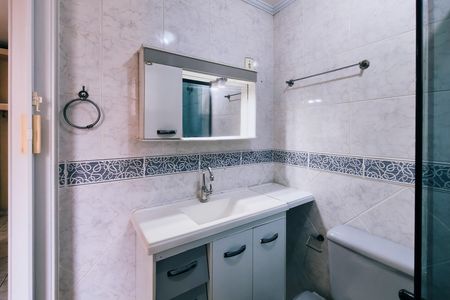 Apartamento para alugar com 60m², 1 quarto e 1 vaga Apartamento para alugar com 60m², 1 quarto e 1 vagaBanheiro da Suíte