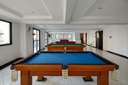 Apartamento para alugar com 60m², 1 quarto e 1 vaga Apartamento para alugar com 60m², 1 quarto e 1 vagaSalão de jogos