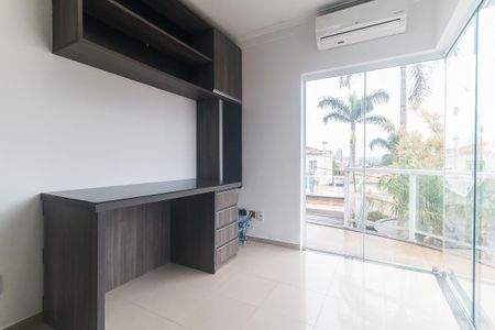 Casa para alugar com 400m², 5 quartos e 4 vagas Casa para alugar com 400m², 5 quartos e 4 vagasEscritório