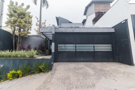 Fachada de casa para alugar com 5 quartos, 400m² em Vila Oliveira, Mogi das Cruzes