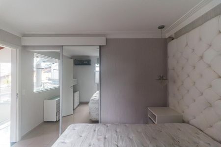 Casa para alugar com 400m², 5 quartos e 4 vagas Casa para alugar com 400m², 5 quartos e 4 vagasQuarto 3 - Suíte 3