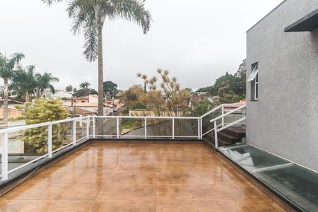 Casa para alugar com 400m², 5 quartos e 4 vagas Casa para alugar com 400m², 5 quartos e 4 vagasVaranda