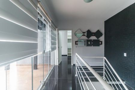 Casa para alugar com 400m², 5 quartos e 4 vagas Casa para alugar com 400m², 5 quartos e 4 vagasHall