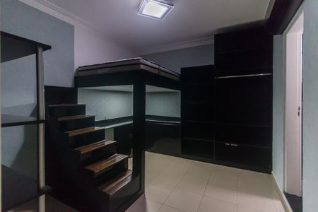 Casa para alugar com 400m², 5 quartos e 4 vagas Casa para alugar com 400m², 5 quartos e 4 vagasQuarto 2 - Suíte 2