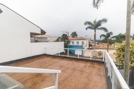 Casa para alugar com 400m², 5 quartos e 4 vagas Casa para alugar com 400m², 5 quartos e 4 vagasVaranda