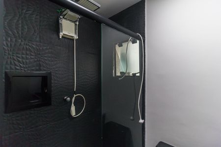 Casa para alugar com 400m², 5 quartos e 4 vagas Casa para alugar com 400m², 5 quartos e 4 vagasBanheiro da Suíte 1