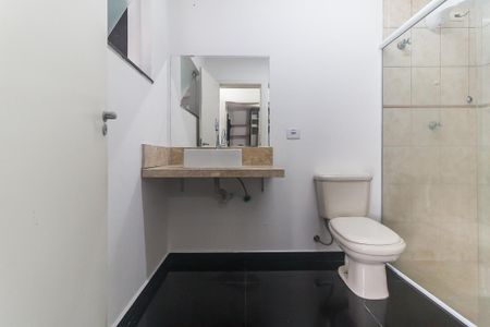 Casa para alugar com 400m², 5 quartos e 4 vagas Casa para alugar com 400m², 5 quartos e 4 vagasBanheiro Edícula