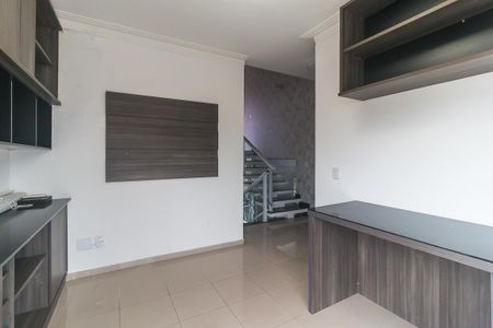 Casa para alugar com 400m², 5 quartos e 4 vagas Casa para alugar com 400m², 5 quartos e 4 vagasEscritório