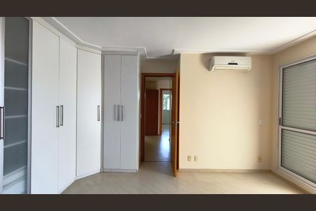 Apartamento à venda com 140m², 3 quartos e 2 vagasSuíte 3