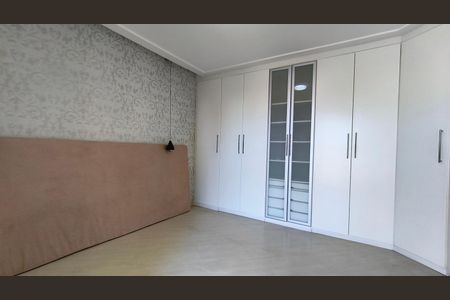Apartamento à venda com 140m², 3 quartos e 2 vagasSuíte 3